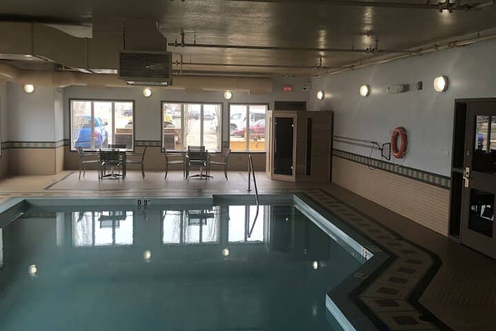 Pool 33 of 69